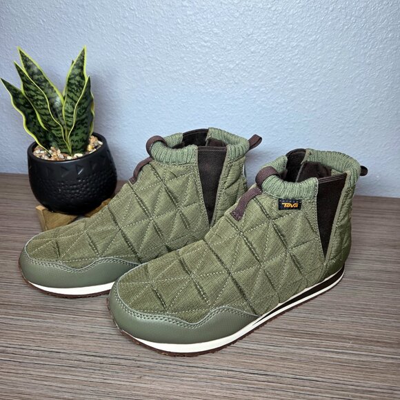 Teva ReEmber Quilted Slip-On Boots - Olive Green: Size – 9 Women’s - Picture 2 of 12